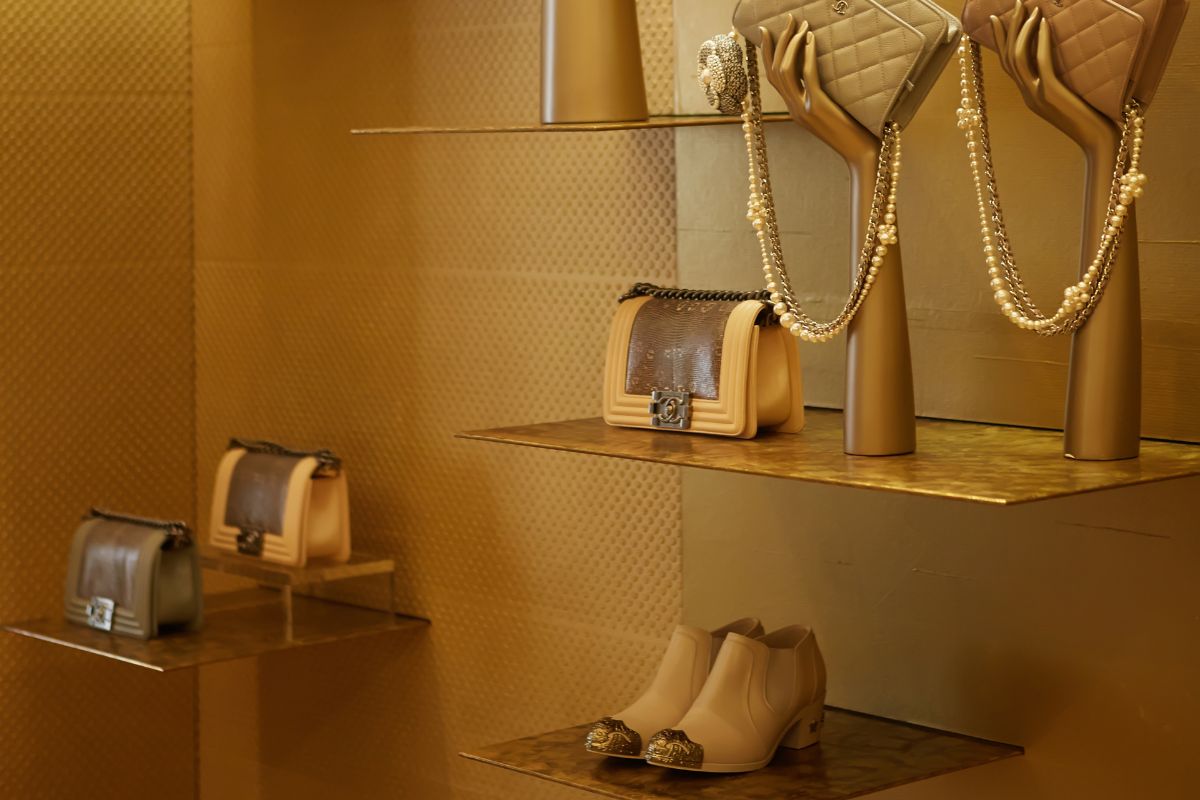 Arredamento negozio idee